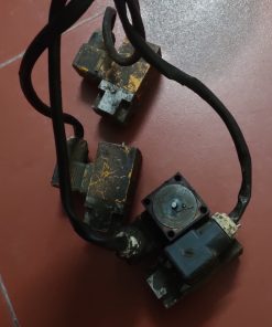 Ra le cuộn hút 12v  máy rãi Demag DF110,130